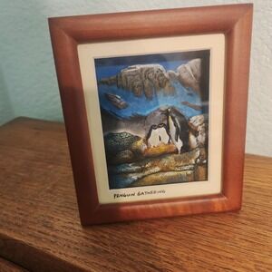 Vtg Shadow Box Penguin Gathering 3-D Light Filtering Top Wood‎ Framed Stand